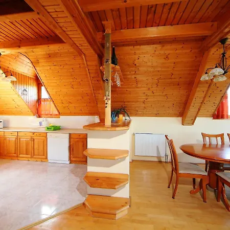 Apartment Mandorle Διαμέρισμα Felsőörs