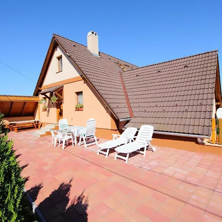 Apartment Mandorle * Felsőörs
